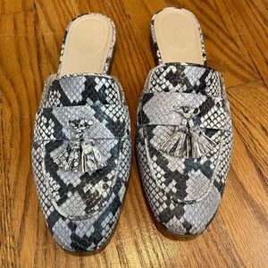 JCREW. Italian leather slides, grey white & black. Like new. Sz 8
